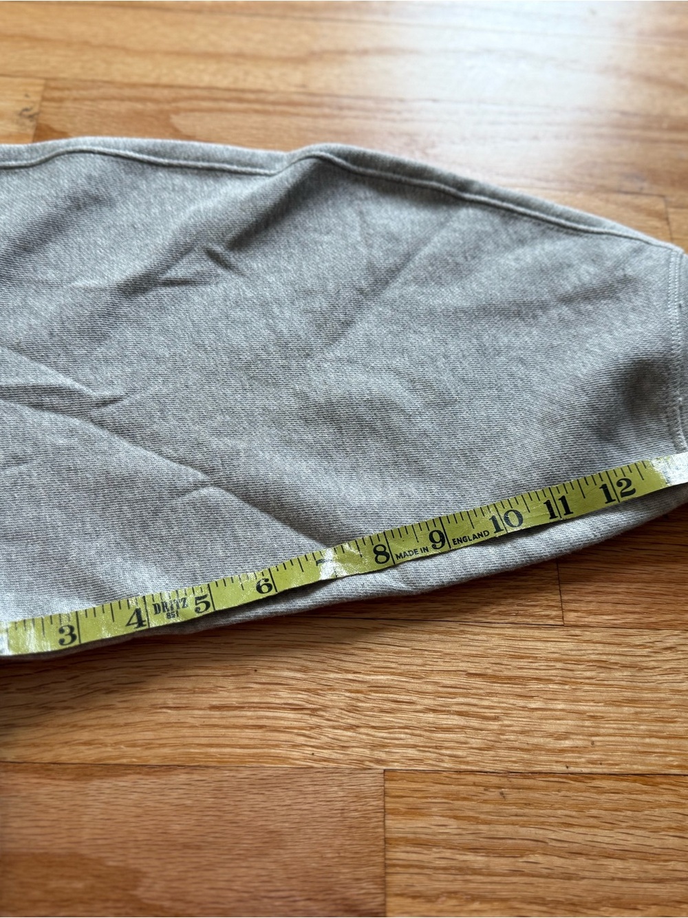 Olivaceous Gray Crewneck Sweatshirt Bubble Sleeve - Picture 6 of 6